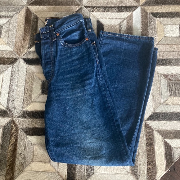 Levi's Blue Straight Leg Women's Pants - Picture 3 of 7